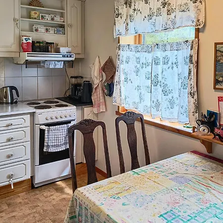 1 Bedroom Lovely In Lindesnes Apartament Fidje