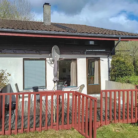 1 Bedroom Lovely In Lindesnes Apartamento Fidje