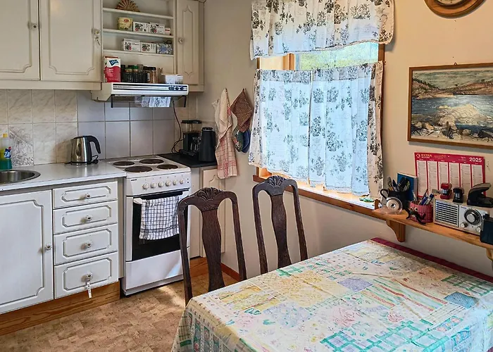 1 Bedroom Lovely In Lindesnes Apartamento Fidje